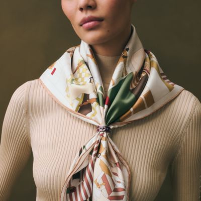 イエロー - エルメスのカレ | レディス シルクカレ | Hermès